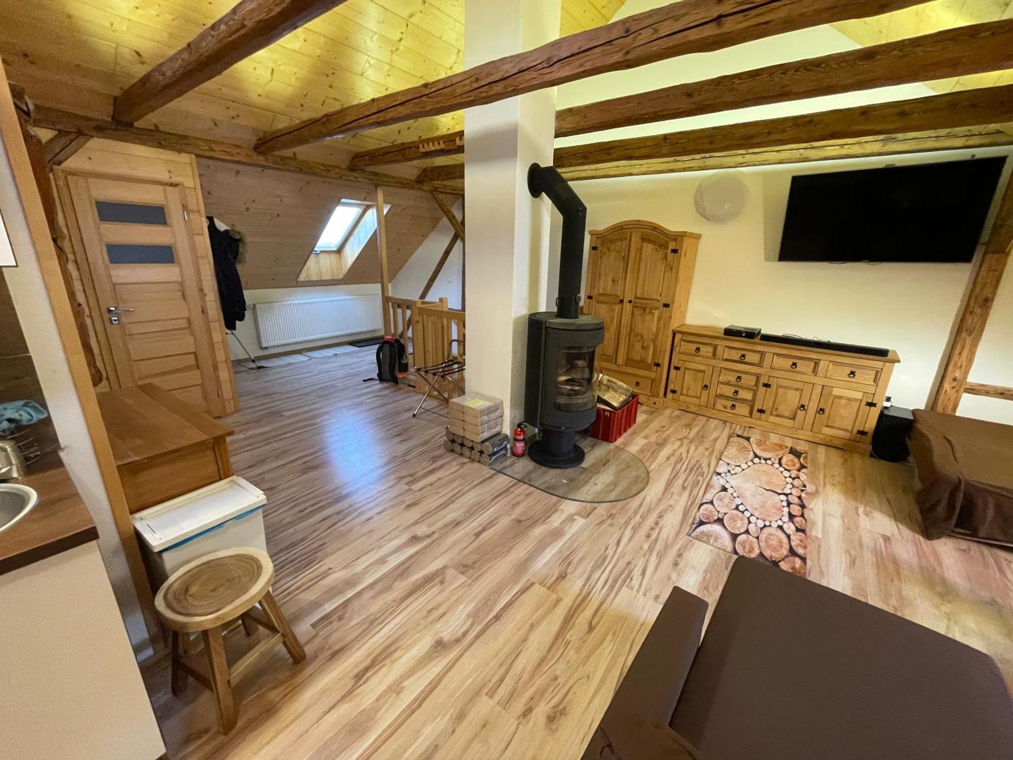 Apartmany Pod Kloboukem Jáchymov Eksteriør bilde